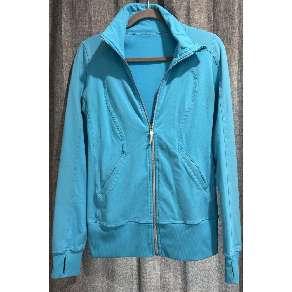 Lululemon Define Jacket Blue No Size Tag,‎ Discoloration at underarms zip pocket
